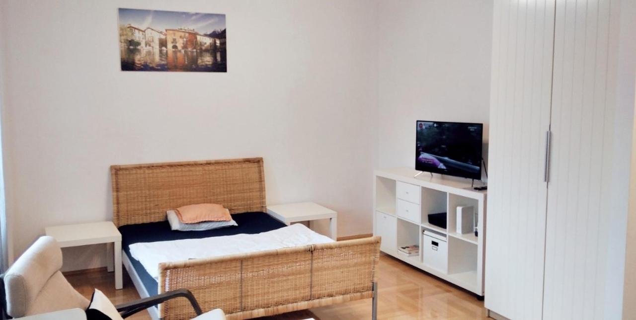 Apartament Hallera Square Warsaw 27M2 Екстериор снимка